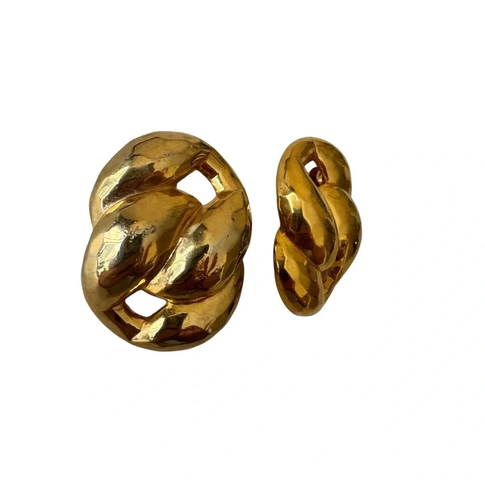 Vintage Gold Knot Clip On‎ Earrings Quiet Luxury Retro